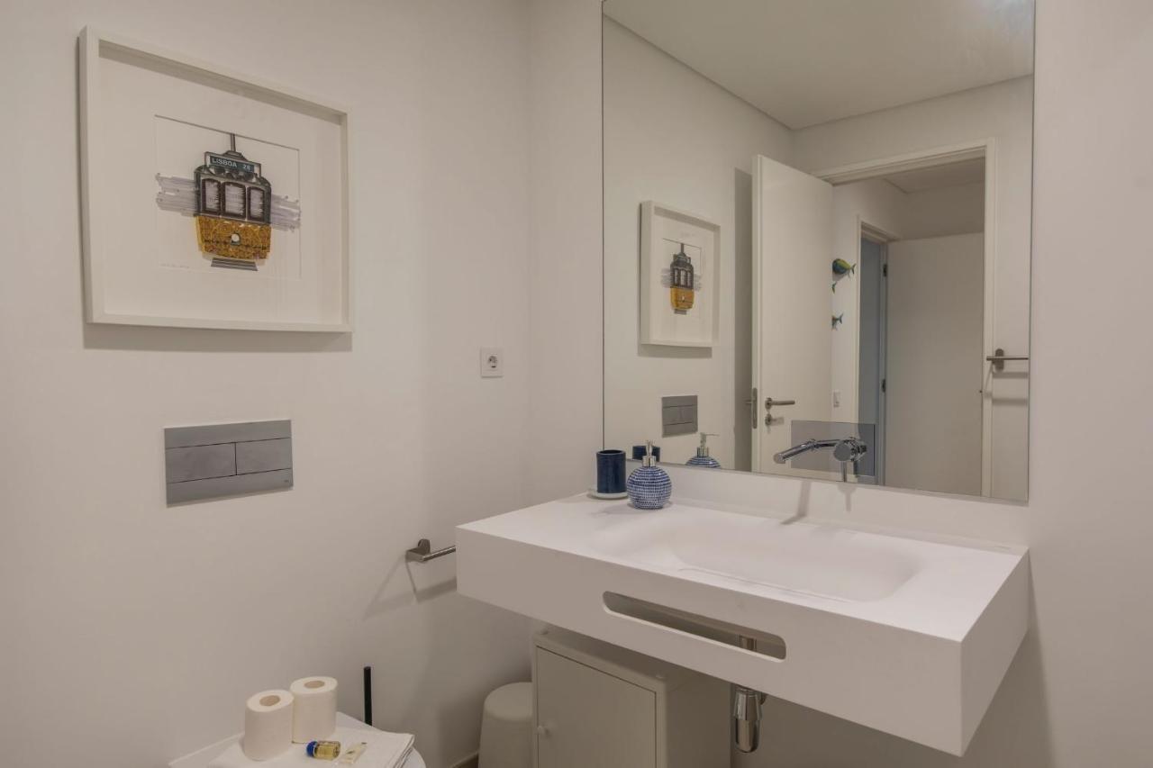 Apartment Lovelystay - Modern And Colourful Flat In The Heart Of Graca